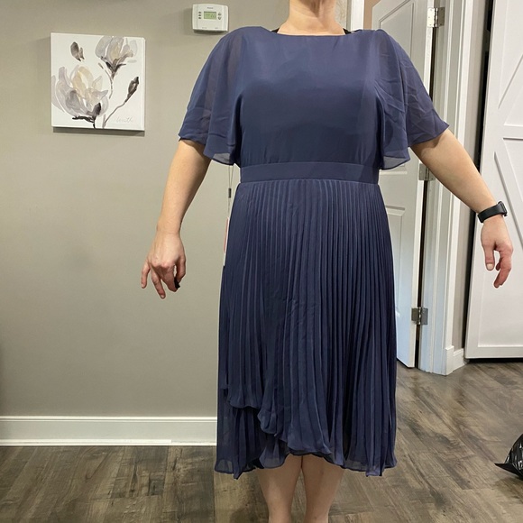 Bridesmaids dress - Picture 1 of 6